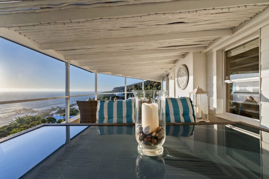 6 Bedroom Property for Sale in Llandudno Western Cape